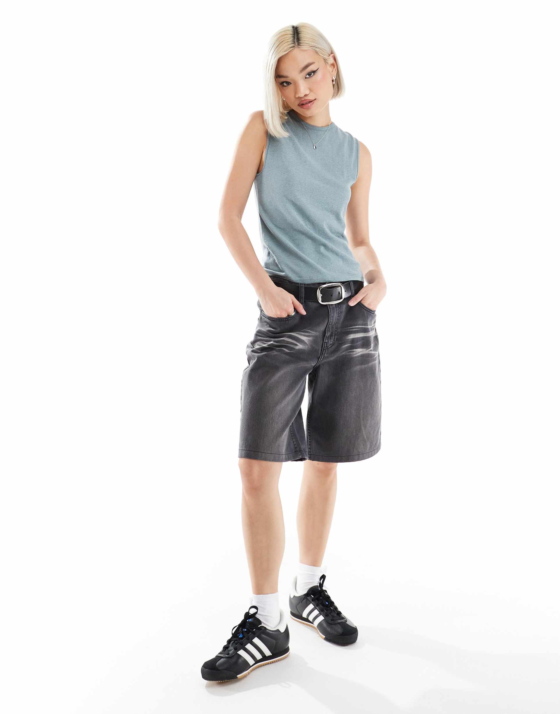 weekday linen blend tank top in dusty green