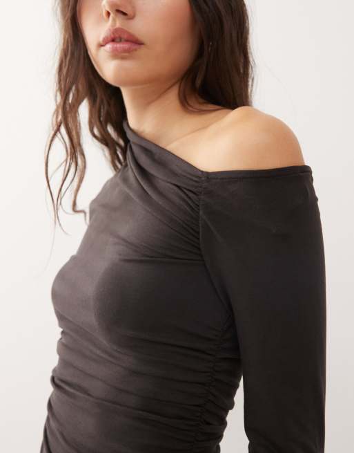 Weekday long sleeve asymmetric shoulder mini dress with ruched sides in dark brown, 3 of 4