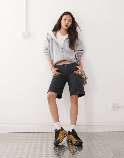 Weekday longline shorts in gray plaid, 5 of 5