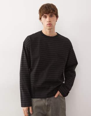 - Brown stripe 8490₽
