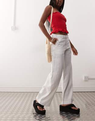 loose carpenter linen blend pants in white