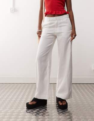 Weekday loose carpenter linen blend pants in white