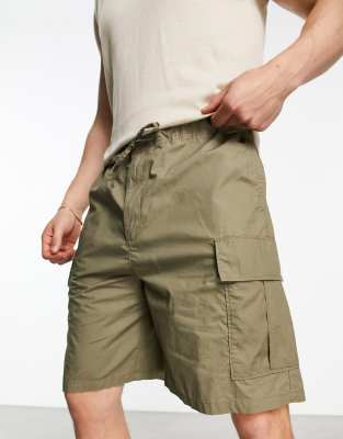 Weekday Parachute loose fit cargo shorts in khaki-Green