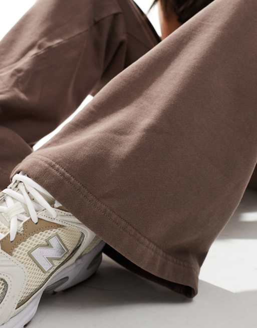 Weekday loose wide fit joggers in mole, 3 of 5