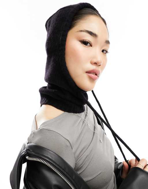 Weekday – Lotta – Svart balaclava i yllemix