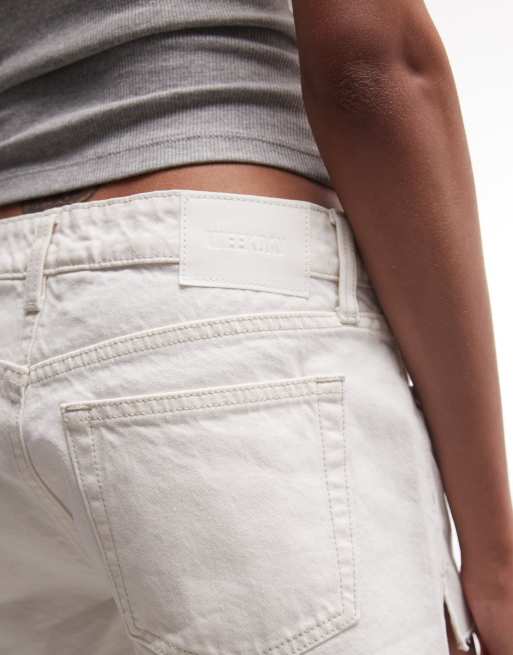 Weekday low rise denim hotpant shorts in dirty white, 4 of 5