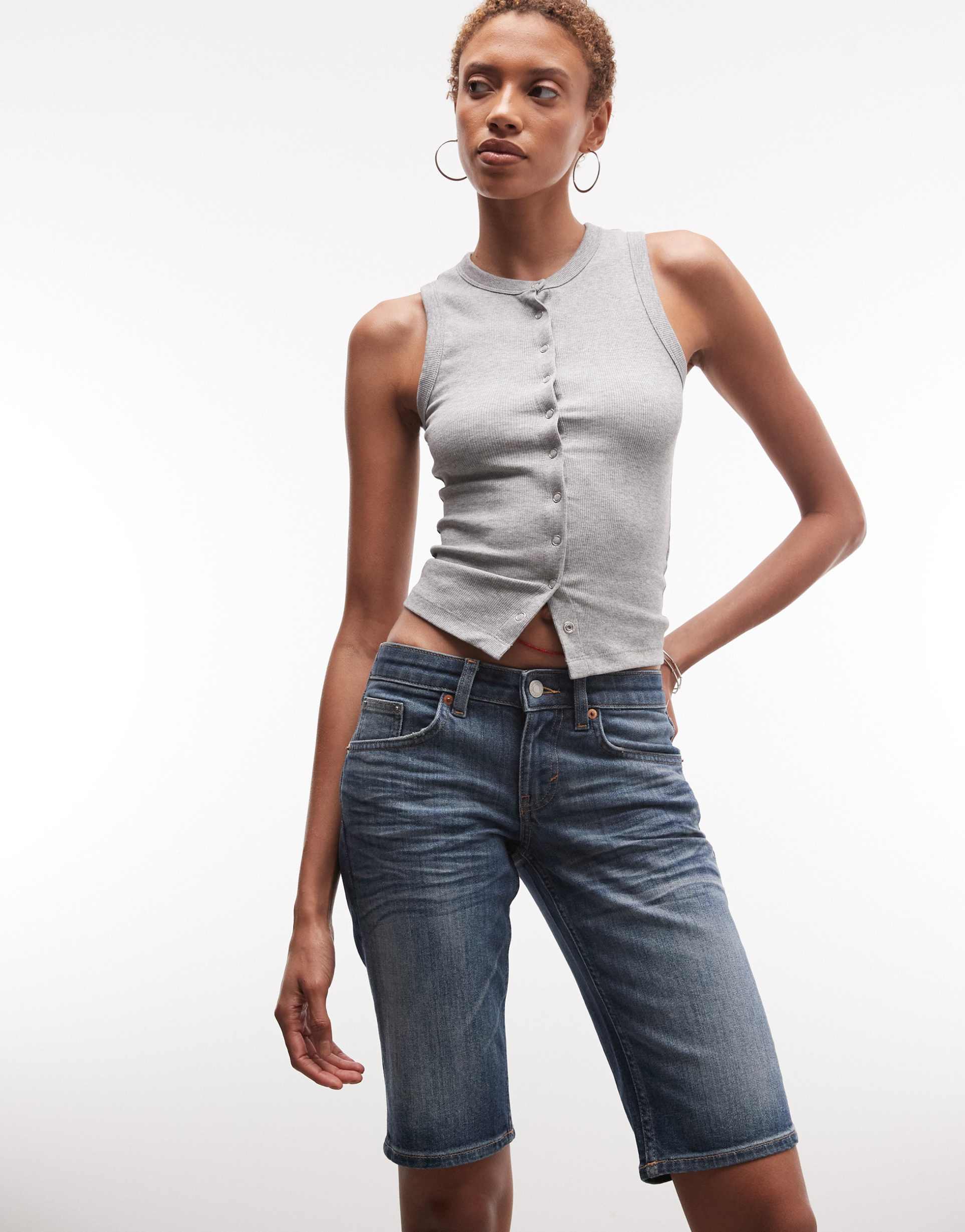 weekday low rise slim fit denim shorts in faded blue