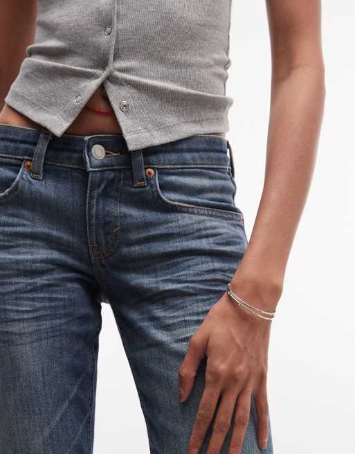 Weekday low rise slim fit denim shorts in faded blue, 3 of 5