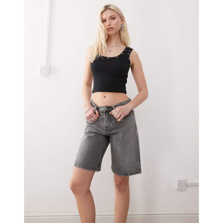 Weekday low waist knee length denim shorts in washed dark