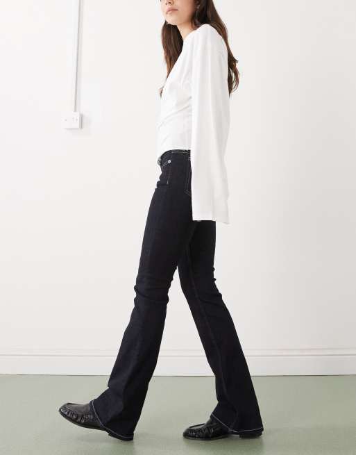 Weekday - Luna - Mørkeblå forvaskede og skinny bootcut-jeans med lav talje, 2 af 5
