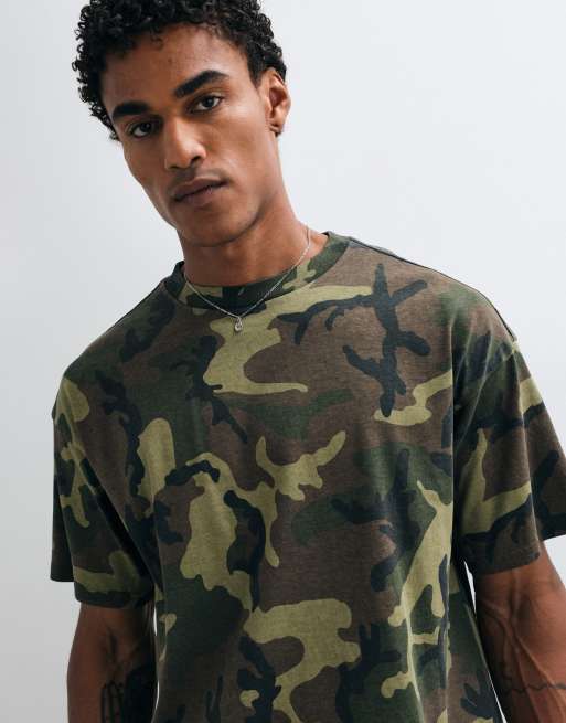 Weekday luźny, oversize T-shirt o pudełkowym kroju we wzór camo, 3 z 5