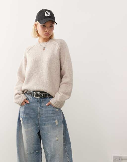Weekday - Maglione bianco sporco oversize in filato fiammato con cuciture a vista sul retro