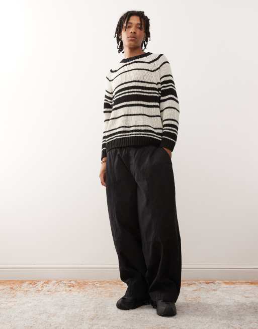 Weekday - Maglione oversize traforato beige a righe, 3 di 4