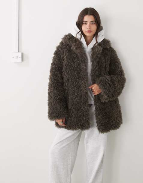 Weekday - Manteau oversize en fausse fourrure - Taupe foncé - view 1