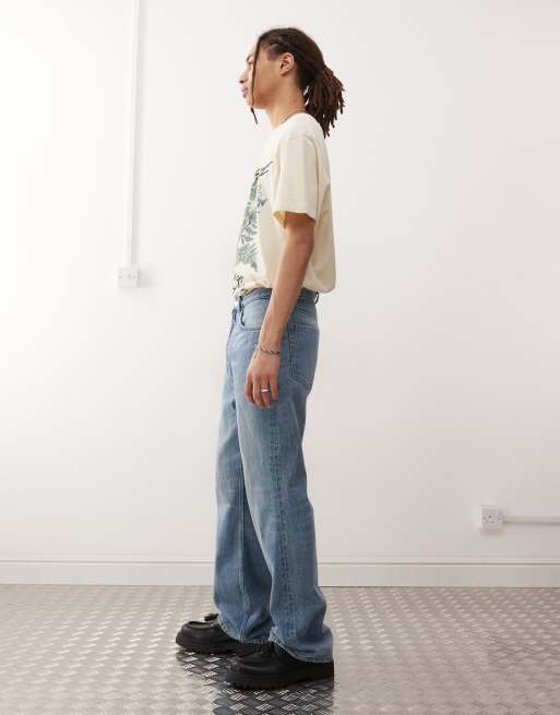 Weekday Mercury wide leg flare jeans in blue wash, 3 of 5