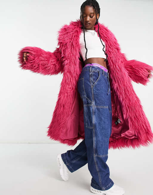 WEEKDAY Cassie Faux Fur Scarf in Pink