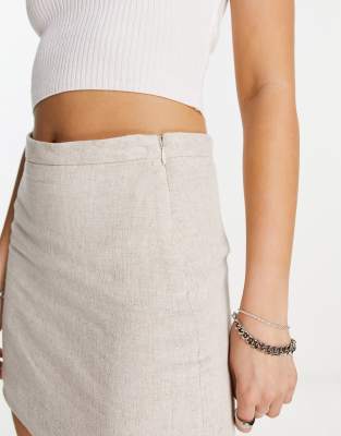 Weekday Millie linen mix mini skirt in off-white | ASOS
