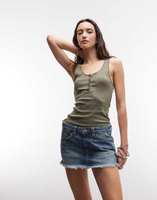 Weekday - Minigonna di jeans lavaggio azzurro con fondo sfrangiato, 2 di 5