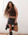 Thumbnail 1 van 5