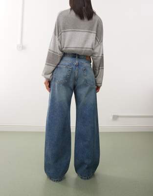 Weekday Missy Low Waist Loose Fit Jeans In Blue
