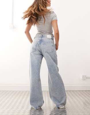 Weekday Missy Low Waist Loose Fit Jeans