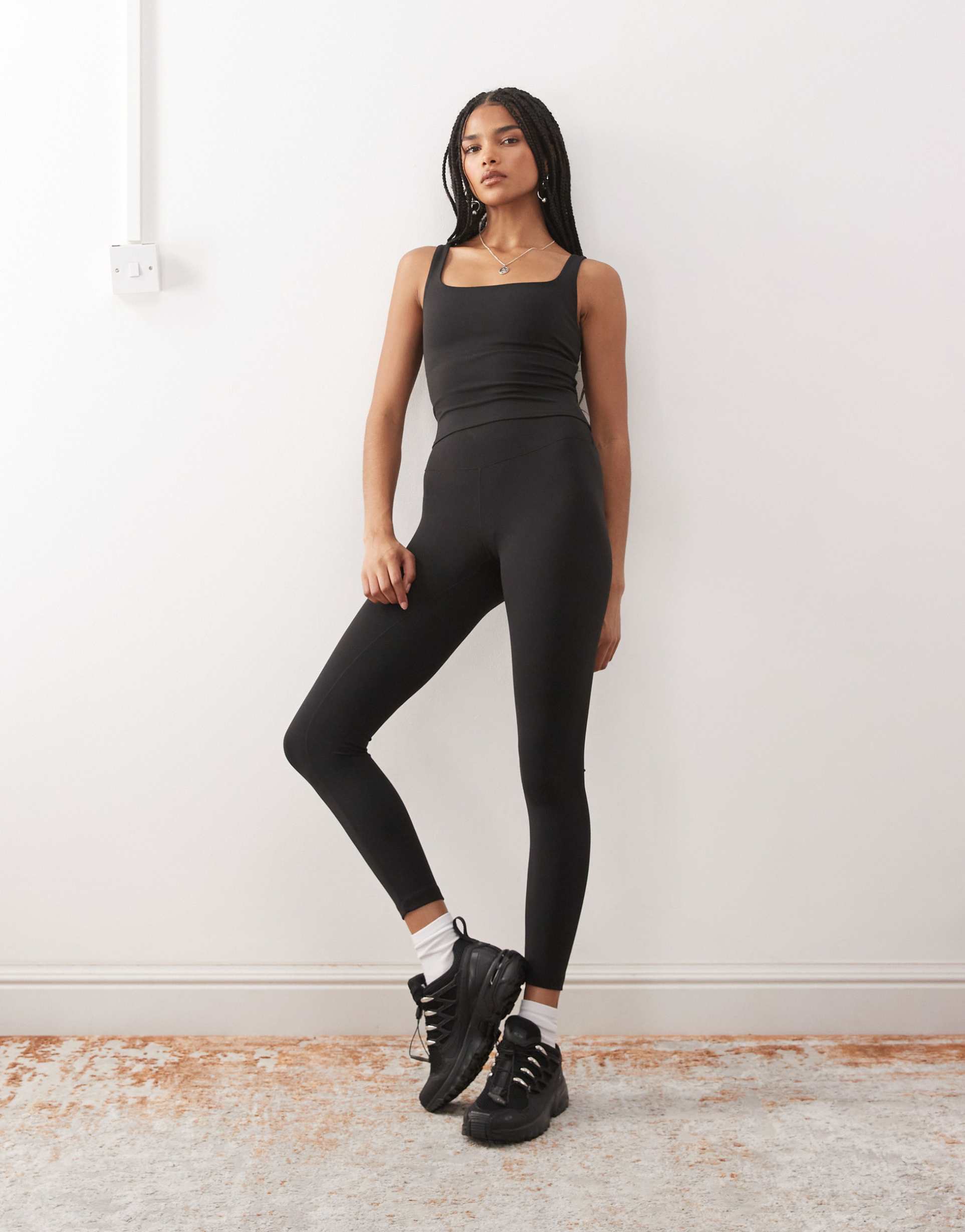 weekday mix and match sports seamless stretch leggings in black