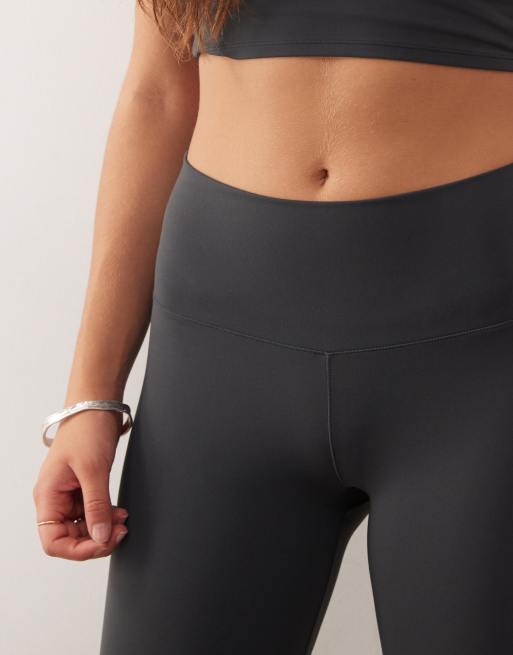 Weekday - Mix en match - Naadloze sportlegging met stretch in donkergrijs, 3 van 5