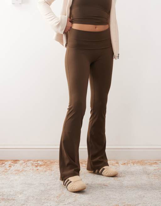 Weekday - Mix og match - Mørkebrune sømløse yoga-leggings med stretch og svaj, 2 af 5