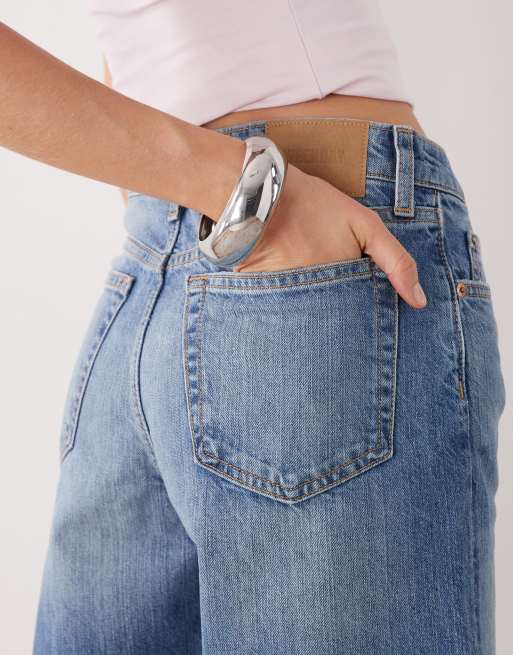 Weekday Monterey denim shorts in mid blue wash, 2 of 5