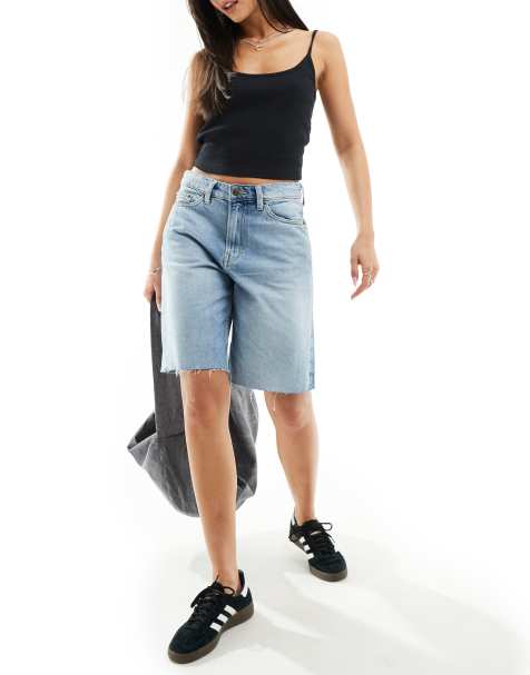 Weekday Monterey low waist wide leg denim shorts in tide blue - view 1