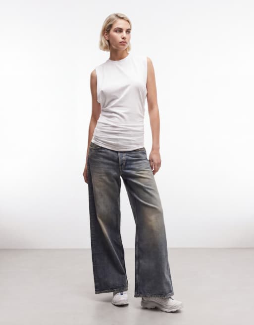 Weekday - Mouwloze top met aangerimpelde taille in wit, 3 van 4