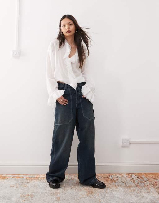 Weekday – Naturvit blus med volang och hyska och hake framtill, 2 av 4