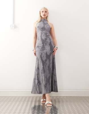 Weekday - Neckholder-Maxikleid aus Jacquard in Dunkelgrau