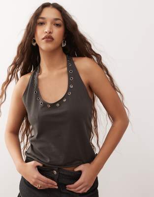 Weekday - Neckholder-Oberteil in Wollschwarz mit Ösendetail