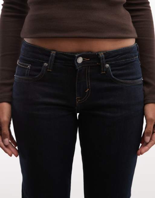 Weekday Neptune Jeans mit mittlerer Leibhöhe und geradem Bein in Dunkelblau, 4 von 5