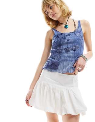 weekday netty volume mini skirt in white