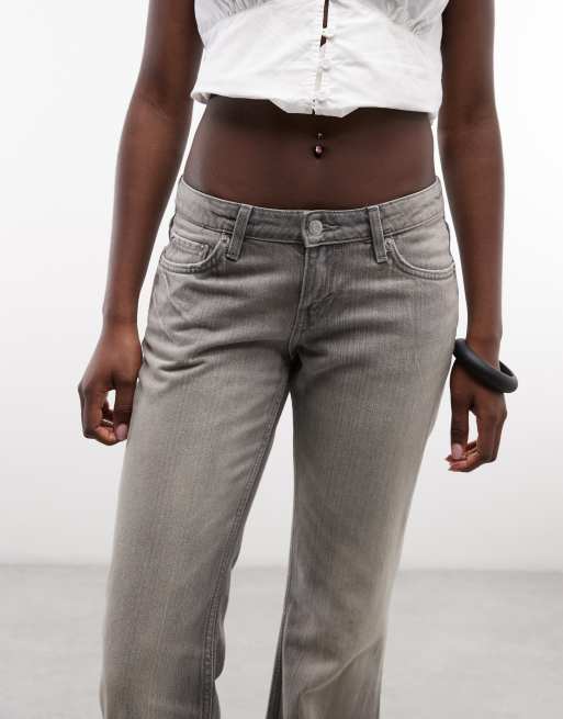 Weekday Nova low waist slim flare jeans in grey wash, 4 of 5