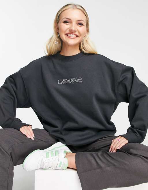 Weekday - Now - Sort oversized sweatshirt med rhinstensprint
