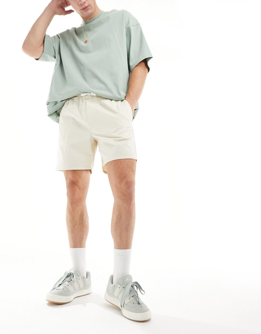 Weekday Olsen regular fit shorts in beige-Neutral