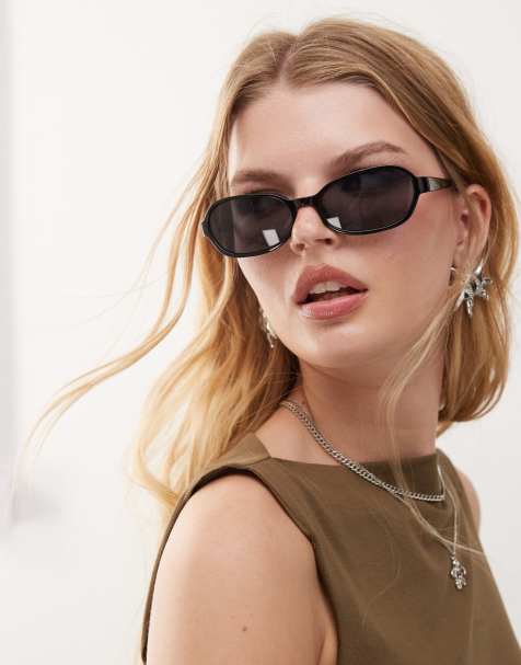 Weekday oval sunglasses in black - view 1