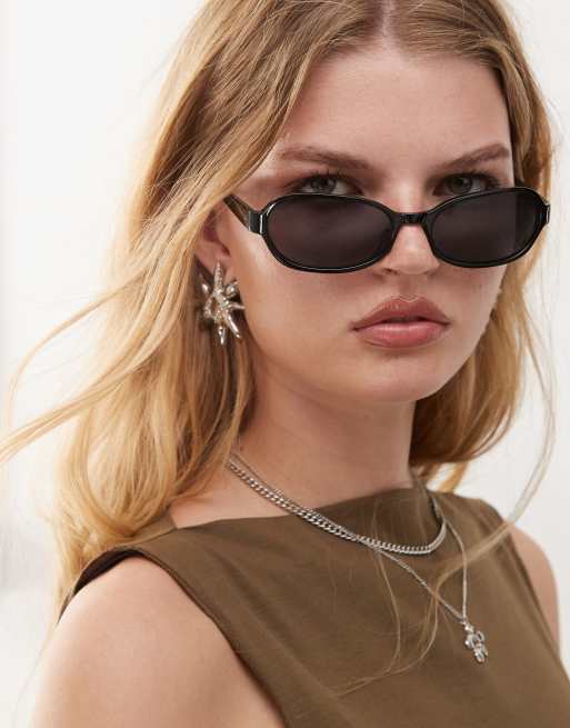 Weekday oval sunglasses in black, 3 of 3