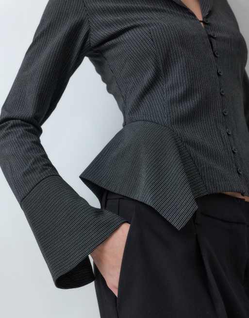 Weekday overhemd met heuppaneeldetail in zwart krijtstreep, 3 van 5