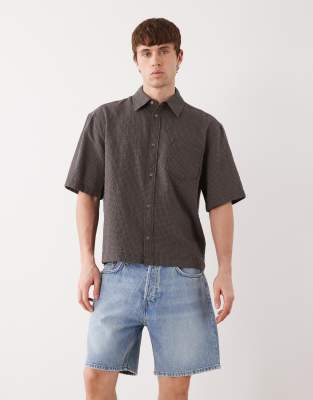 Oversize-Jeansshorts in hellblauer Waschung Blau W33