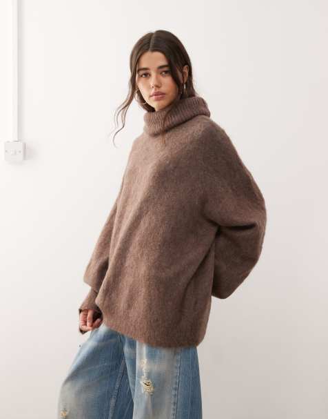 Weekday – Oversize-Pullover aus hochwertigem Woll-Mohair-Mix in Maulwurfbraun mit Stehkragen - view 1