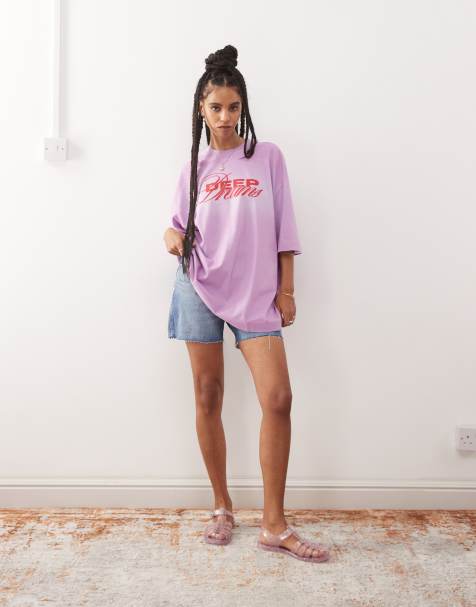 Weekday – Oversize-T-Shirt in brauner und lila Spray-Waschung mit „Deep Dreams“-Grafikprint - view 1