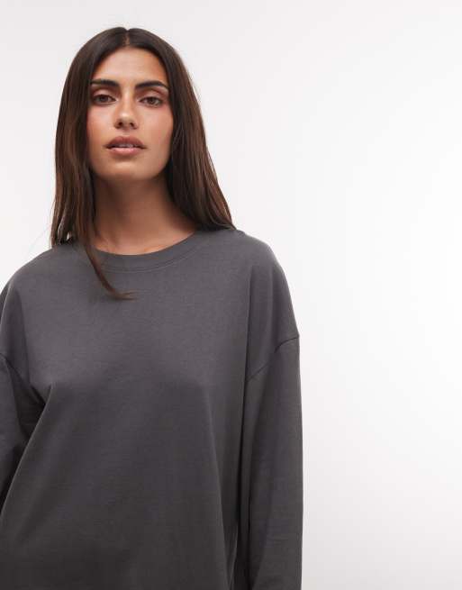 Weekday Oversize-T-Shirtkleid mit langen Ärmeln in Anthrazit, exklusiv bei ASOS, 3 von 4