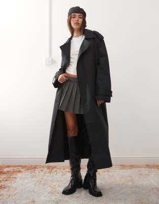 Weekday - Oversize-Trenchcoat in Schwarz