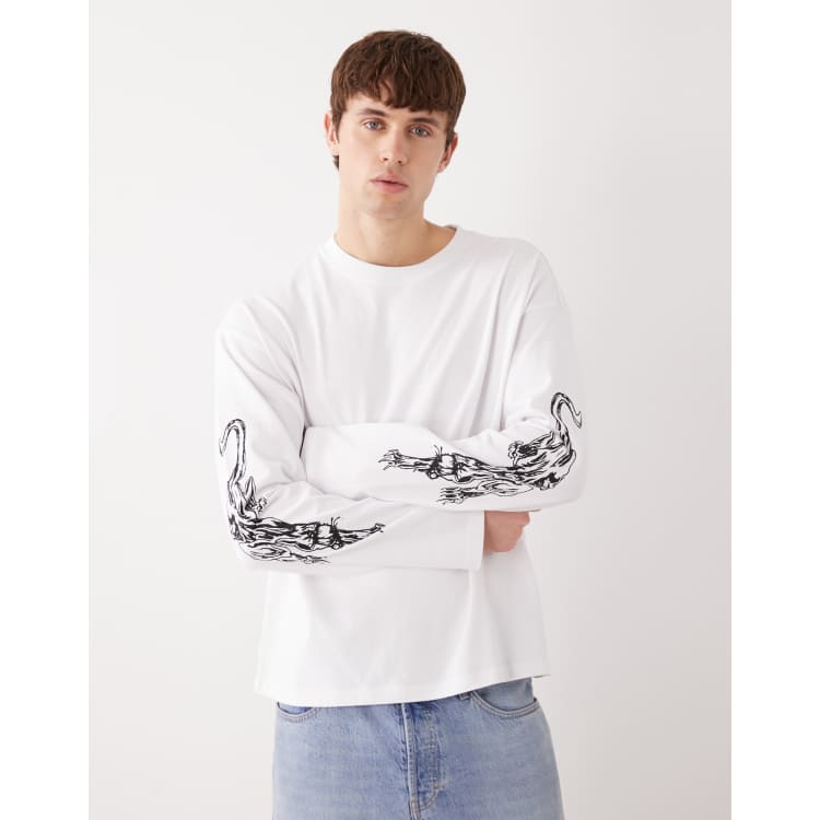 210242610-1-white?$n_750w$&wid