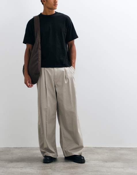 Weekday oversized chinos med brede ben og læg foran i lys mole - view 1