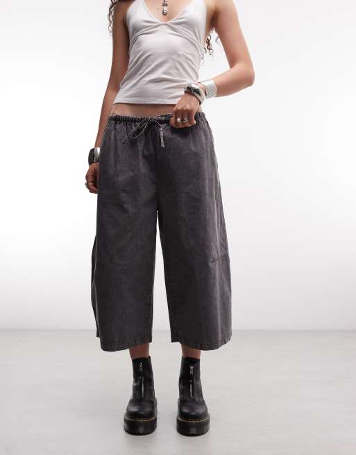 Weekday oversized drawstring cropped trousers in dark grey, 2 of 5